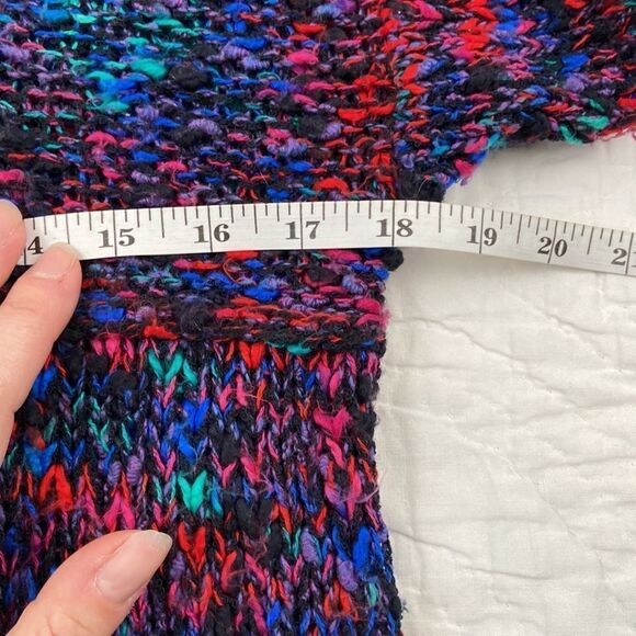 Vintage Evian Knit Multicolor Sweater size Medium - Picture 5 of 7